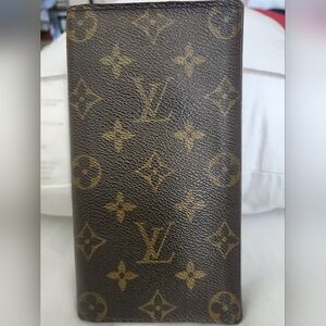 Louis Vuitton  Monogram Wallet.